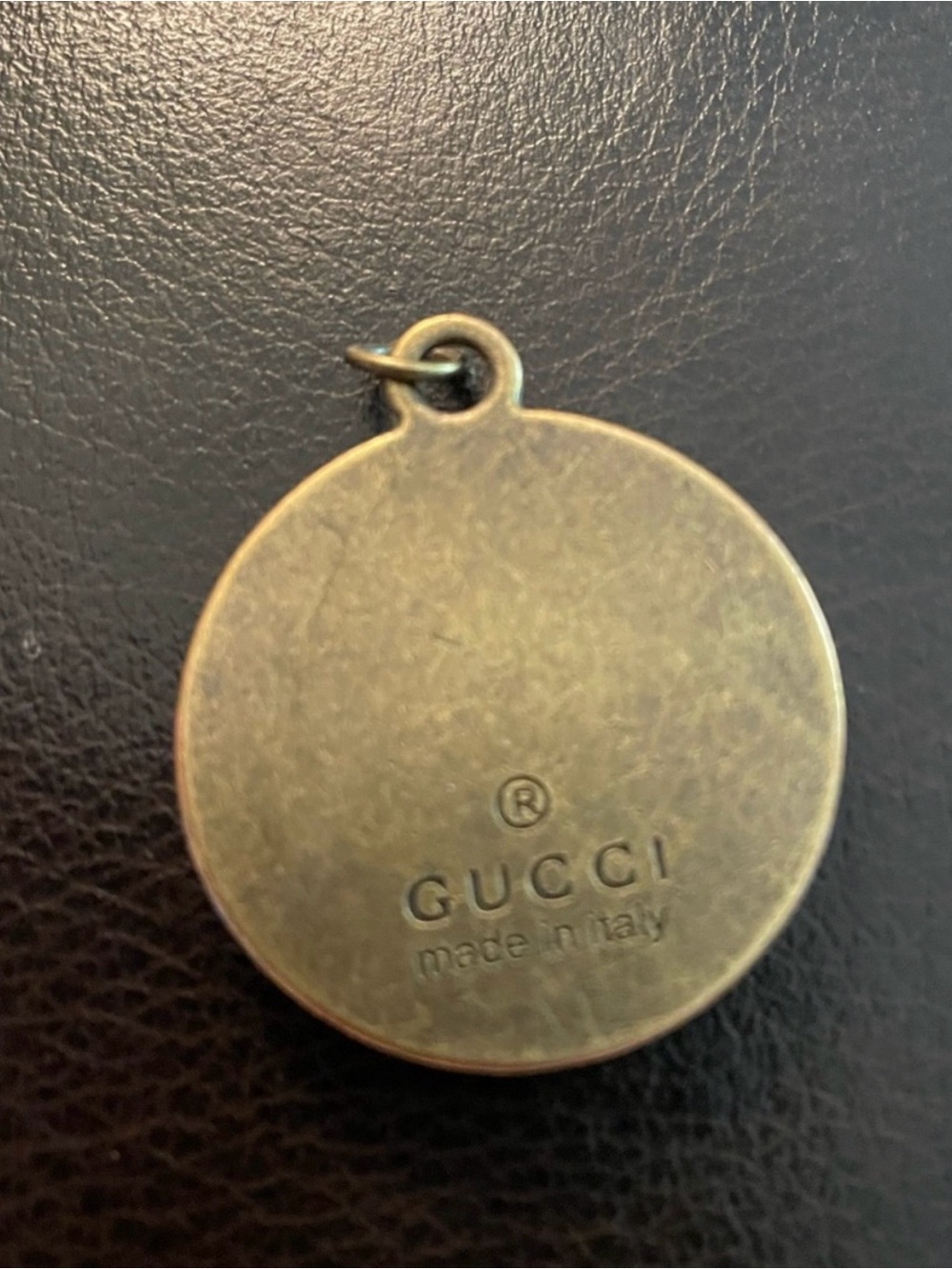 Auth Gucci stamped Large Red Enamel Bee Medallion Charm Pendant - Picture 6 of 7